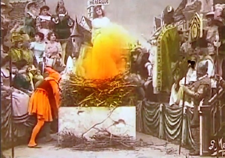 Die "Scheiterhaufen-Szene" aus dem Film "Jeanne d'Arc" von Georges Mlis