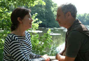 Hannelore Elsner und Hansa Czypionka in "Das Sichtbare und das Unsichtbare" - Foto: moanafilm